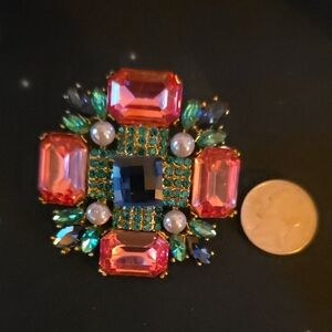 Elegant Multicolor Gemstone Brooch
